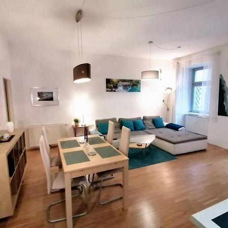 Nd Exquisites Wundervolles Ruhiges Terrassenapartment Mit Garage 维也纳 外观 照片