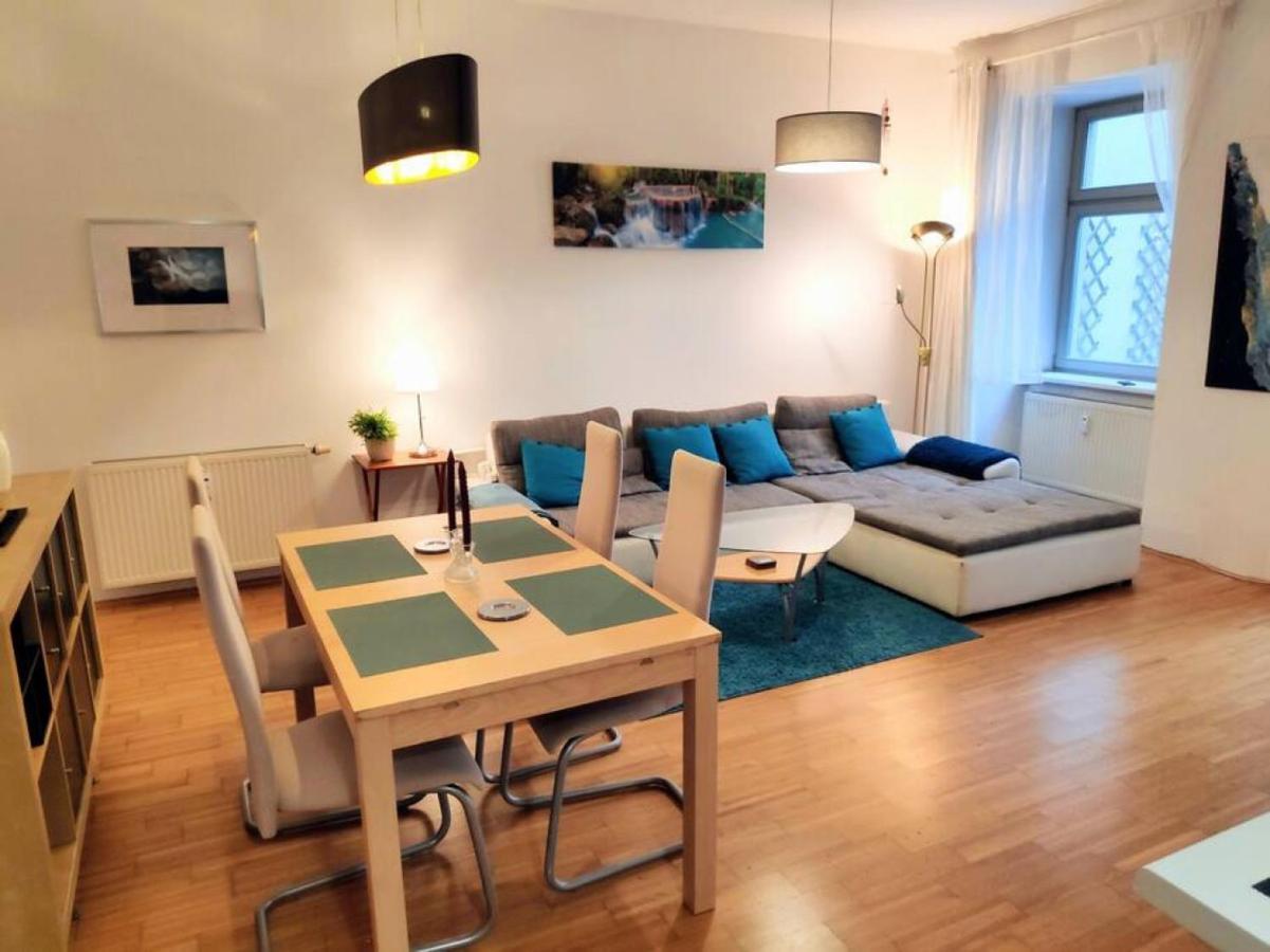 Nd Exquisites Wundervolles Ruhiges Terrassenapartment Mit Garage 维也纳 外观 照片