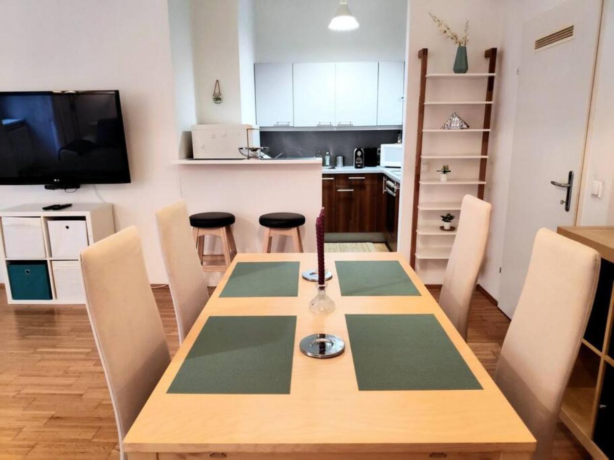 Nd Exquisites Wundervolles Ruhiges Terrassenapartment Mit Garage 维也纳 外观 照片