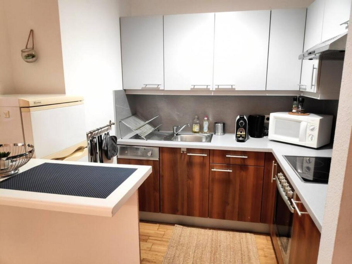 Nd Exquisites Wundervolles Ruhiges Terrassenapartment Mit Garage 维也纳 外观 照片