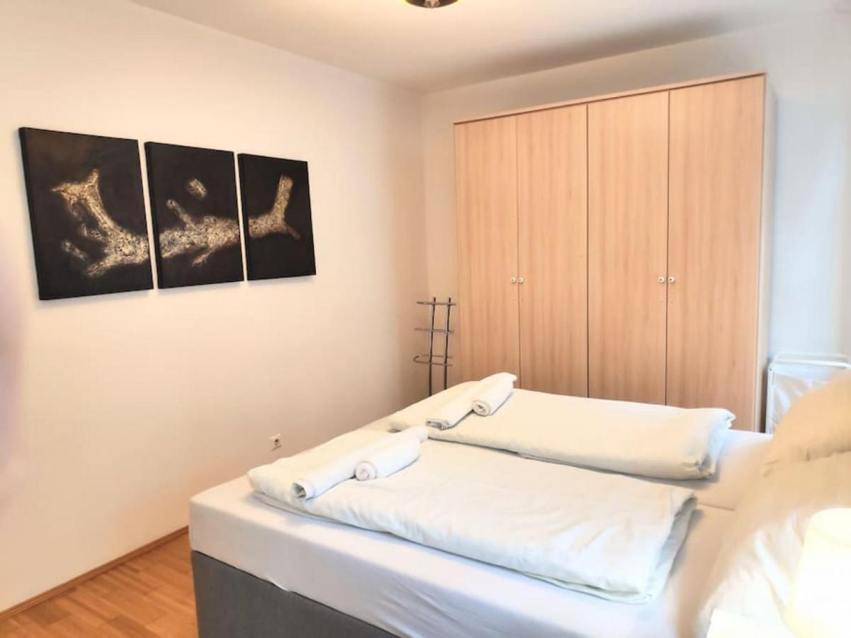 Nd Exquisites Wundervolles Ruhiges Terrassenapartment Mit Garage 维也纳 外观 照片