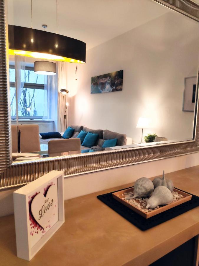Nd Exquisites Wundervolles Ruhiges Terrassenapartment Mit Garage 维也纳 外观 照片