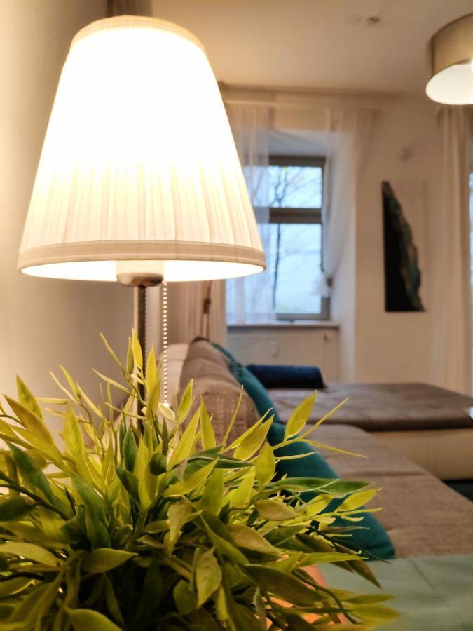 Nd Exquisites Wundervolles Ruhiges Terrassenapartment Mit Garage 维也纳 外观 照片
